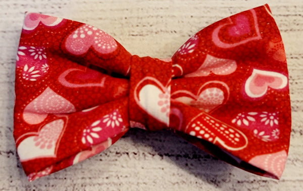 Red Patterned Hearts Pet Bow tie